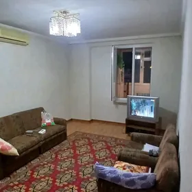 6 мкр 3 этаж 3 комнаты