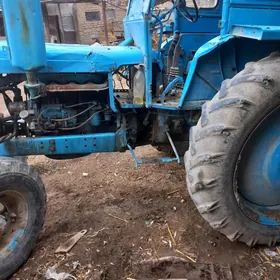 MTZ T-28 1990