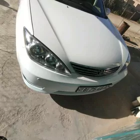 Toyota Camry 2005