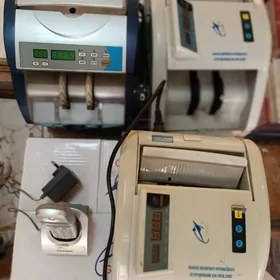 Счётная машинка для денег