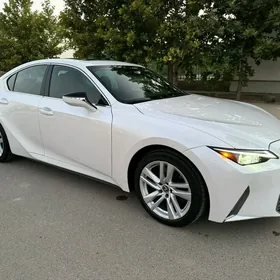 Lexus IS 300 2021