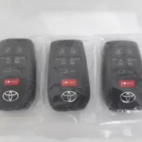 TOYOTA SIENNA 2023