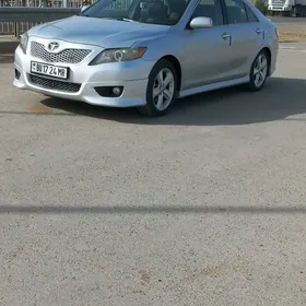 Toyota Camry 2010