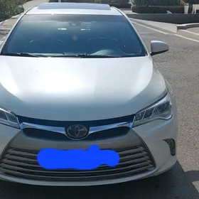 Toyota Camry 2017