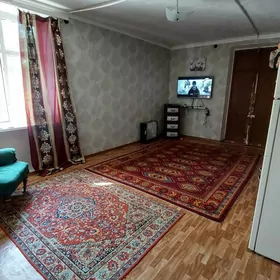 (2573)-HITROWKA GRAJDAN 3-KOMNAT 3-ETAJ RAHMAN