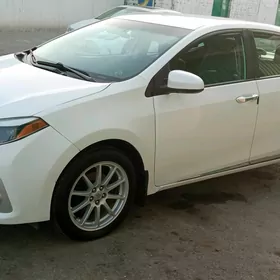 Toyota Corolla 2015