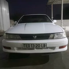 Toyota Vista 1993