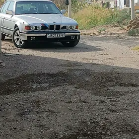 BMW 7 Series 1991