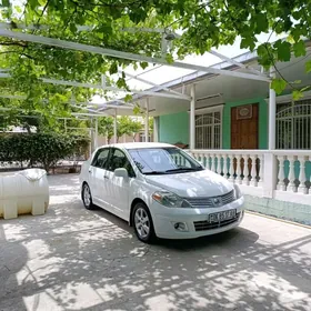 Nissan Versa 2010
