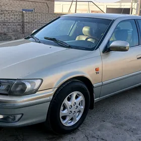 Toyota Camry 2000