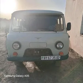 UAZ 2206 2001