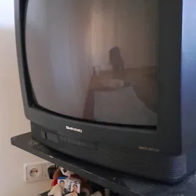 Телевизор