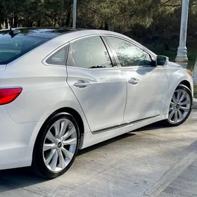 Hyundai Azera 2016