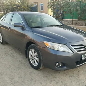 Toyota Camry 2011