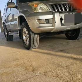 Toyota Land Cruiser Prado 2005
