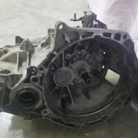 hunday Elantra karopka