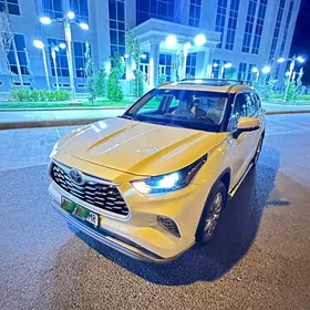 Toyota Highlander 2023