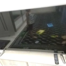 LG 50 LCD TV KOREYA