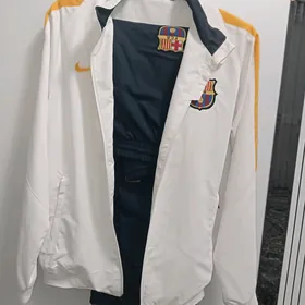 pijak. Spartifga usü aşak