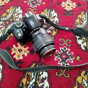 Nikon 3100