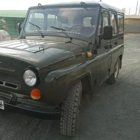 UAZ 469 2000