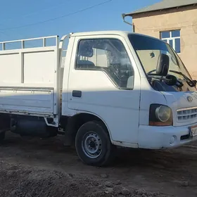 Kia Bongo 2001