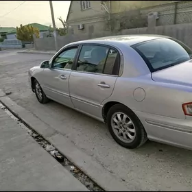 Kia Amanti 2004