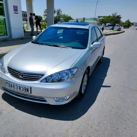 Toyota Camry 2005