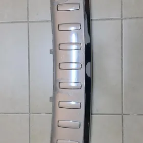 Накладка на задний бампер