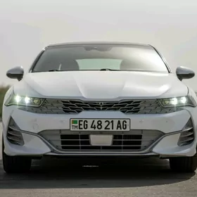 Kia K5 2021