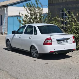 Lada Priora 2015