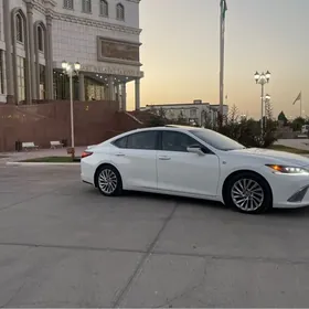 Lexus ES 350 2020