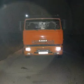 Kamaz 6520 2008