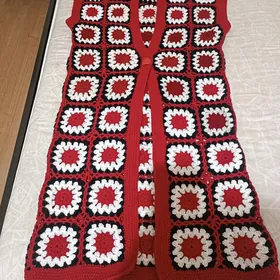 вязаная безрукавка