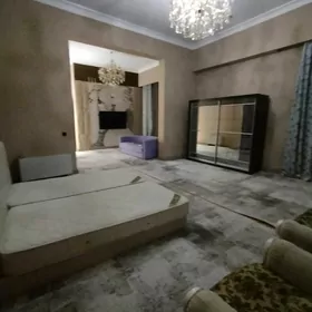 ARENDA LENINA 5 KOMNAT 