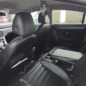 Volkswagen CC 2009