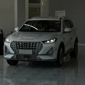 Jetour X70 Plus 2025