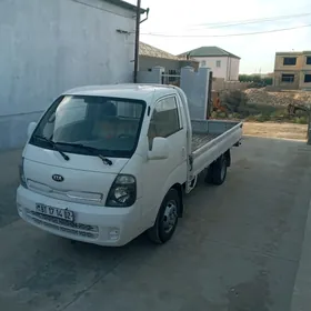 Kia Bongo 2013