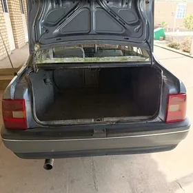 Opel Vectra 1989