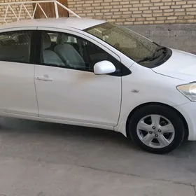 Toyota Yaris 2008