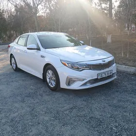 Kia Optima 2019