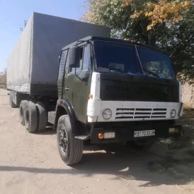 Kamaz 5320 1990