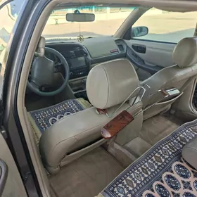 Toyota Avalon 1998