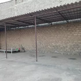 Howly arrassa zat goymak uçin