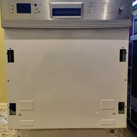BEKO DSN 6838X встраиваемая
