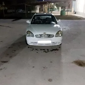 Daewoo Nubira 2002