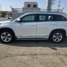Toyota Highlander 2017
