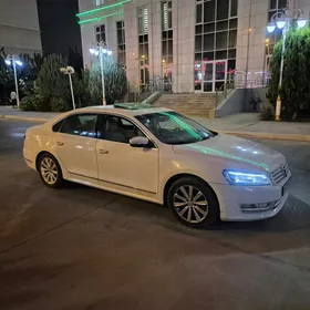 Volkswagen Passat 2013
