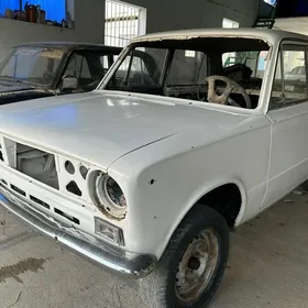 Lada 2104 1982