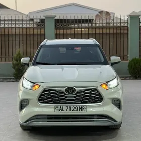 Toyota Highlander 2020